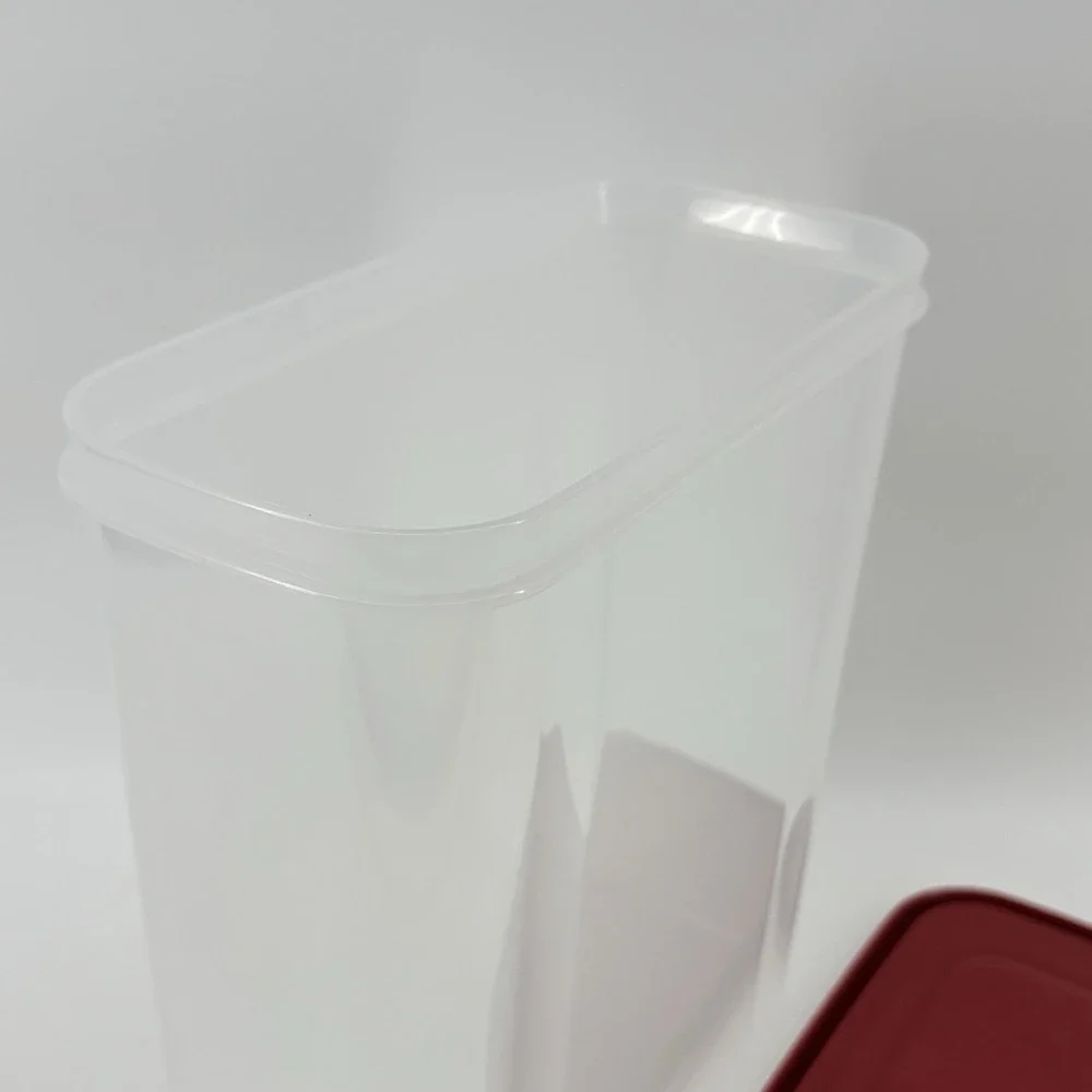 Rubbermaid Red‎ 21 Cup Modular Dry Food Container with Lid